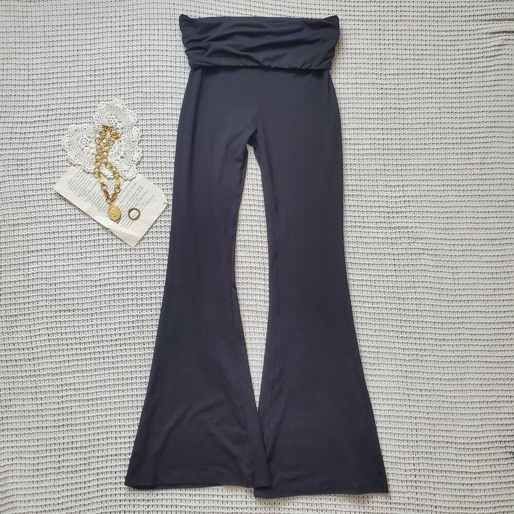 Suzette collection black foldover fit and flare yoga pants